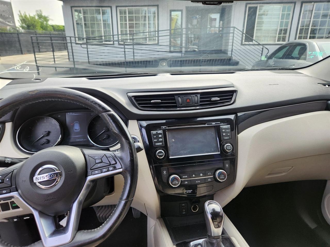 Nissan Rogue Sport  2018