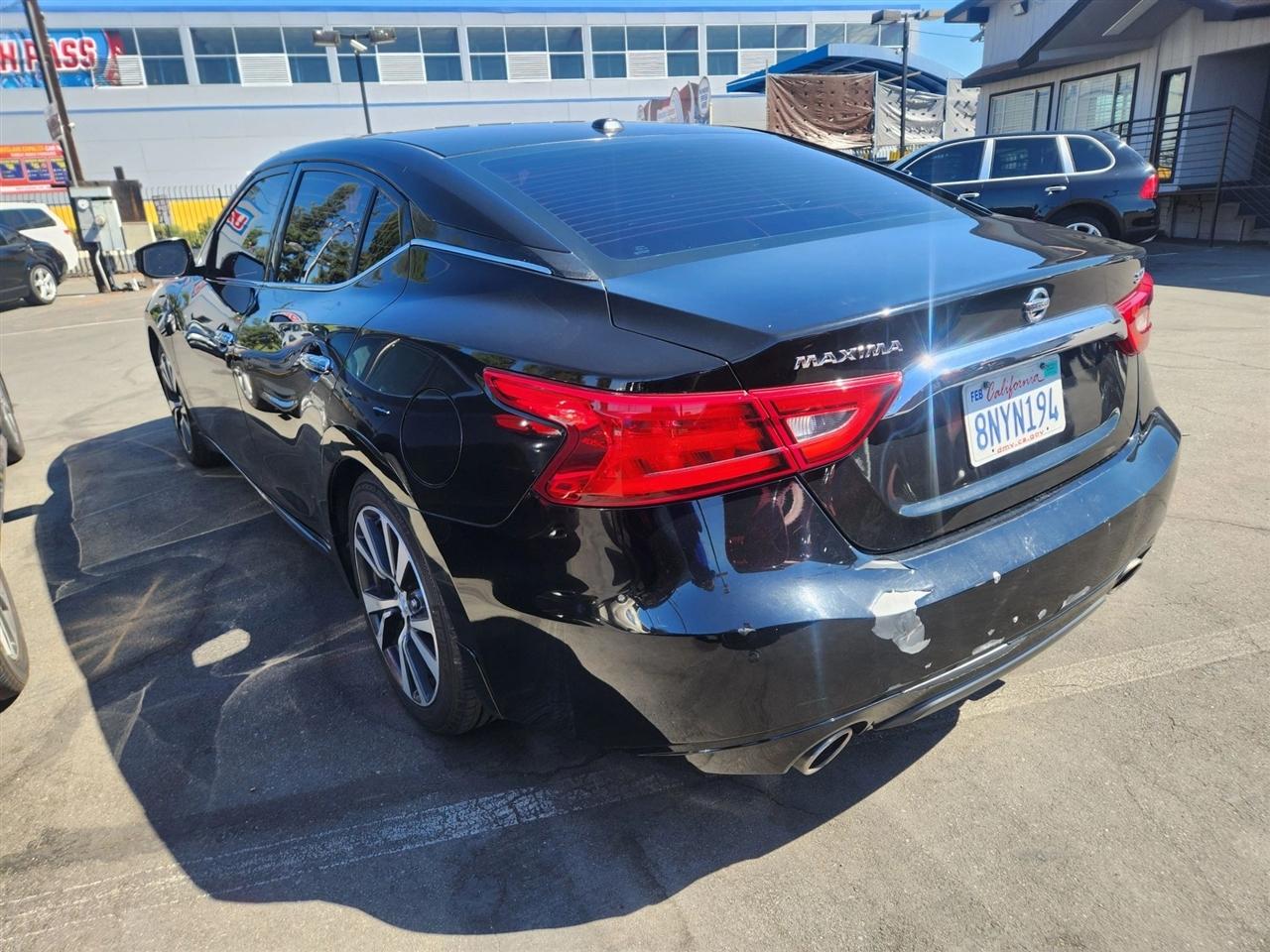 Nissan Maxima  2017