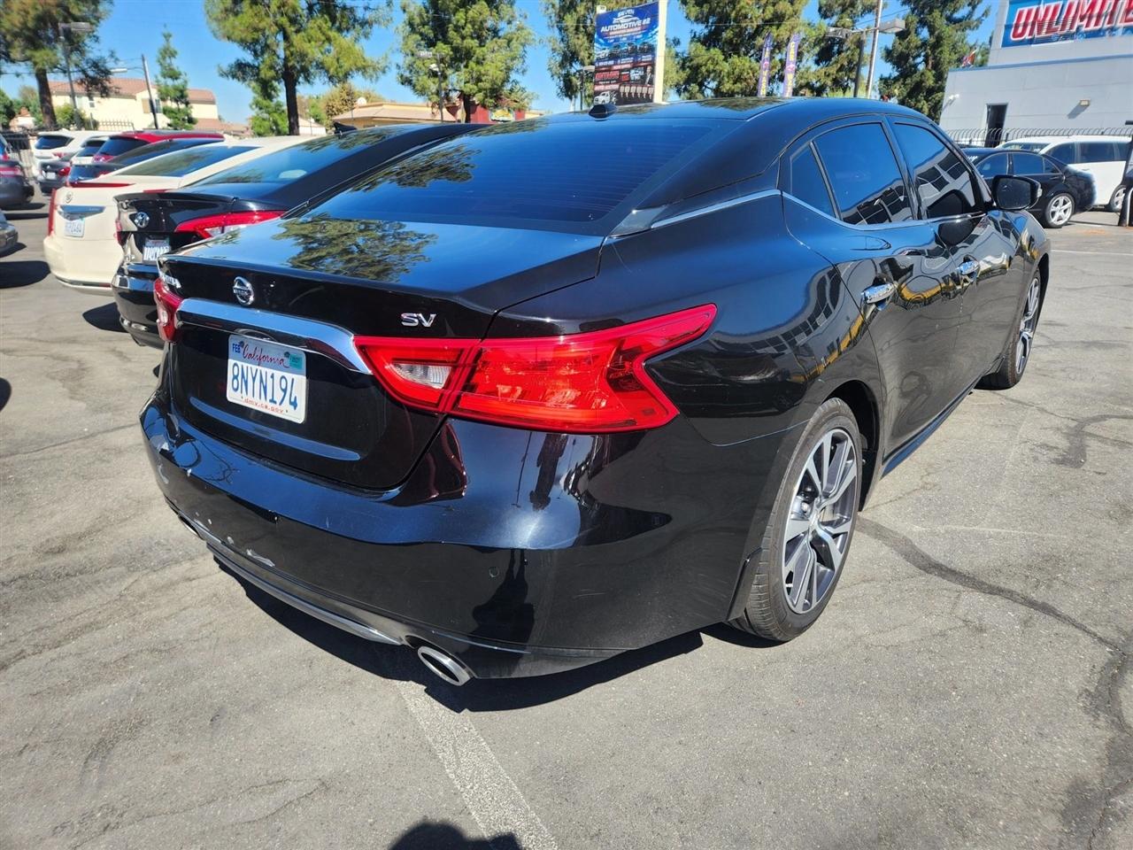 Nissan Maxima  2017