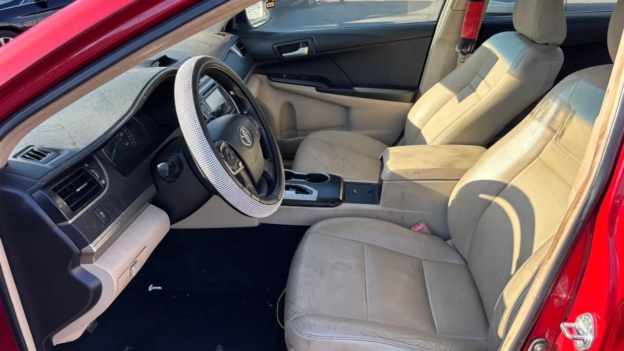 Toyota Camry  2012