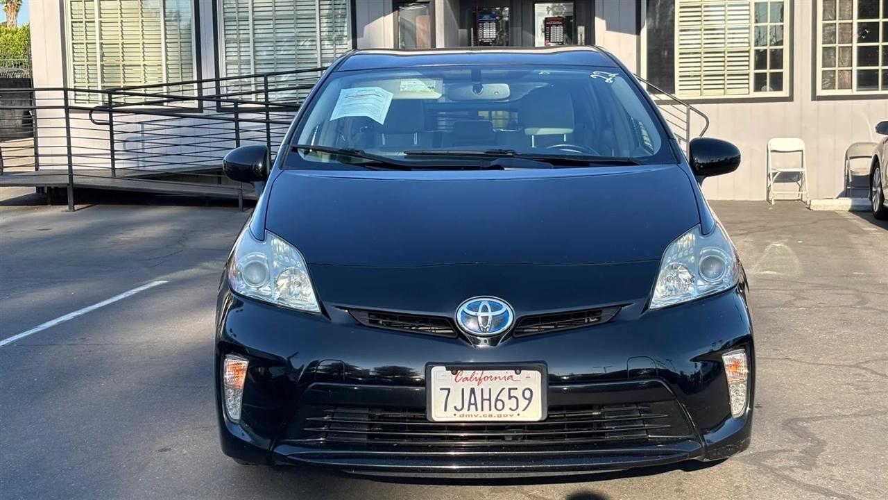 Toyota Prius  2014