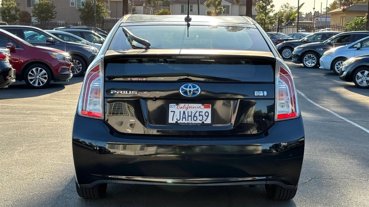 Toyota Prius  2014