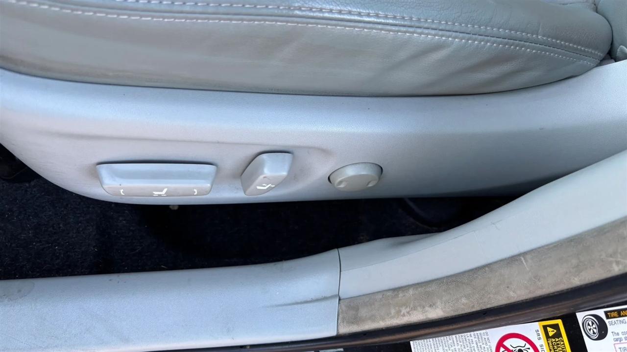 Toyota Prius  2014