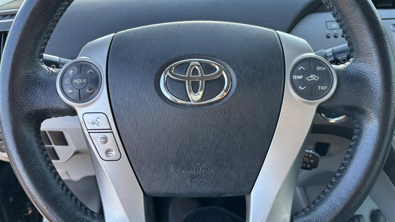Toyota Prius  2014