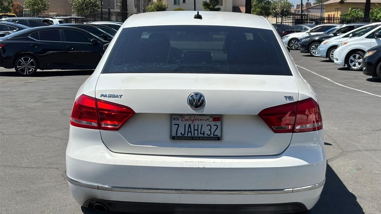 Volkswagen Passat  2014