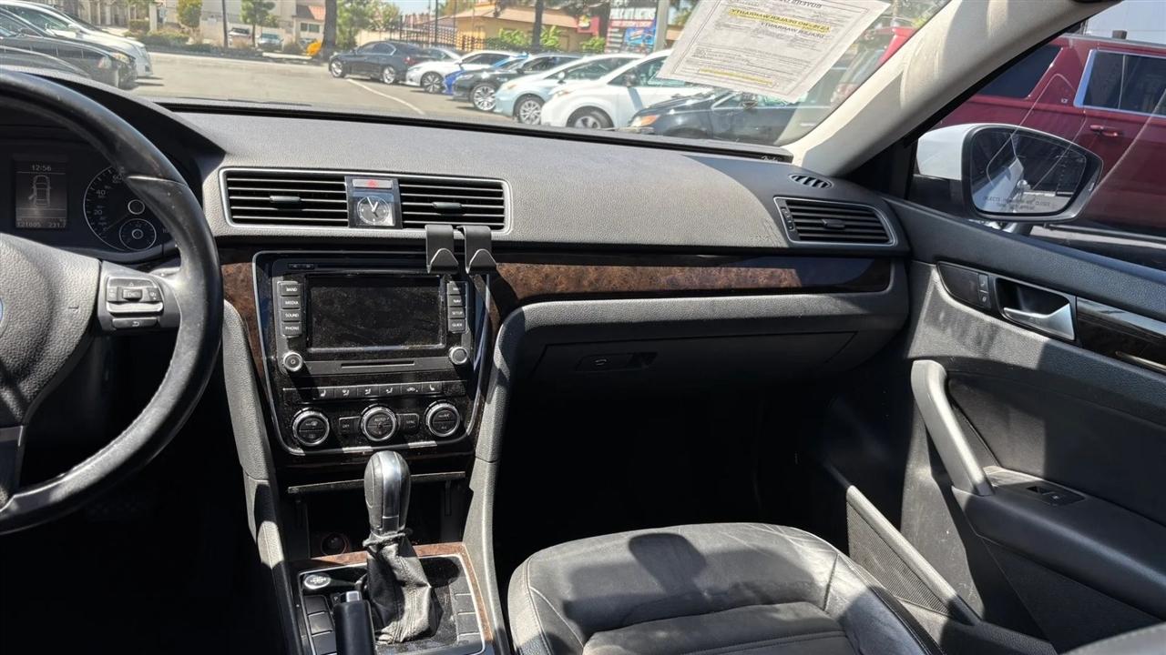 Volkswagen Passat  2014