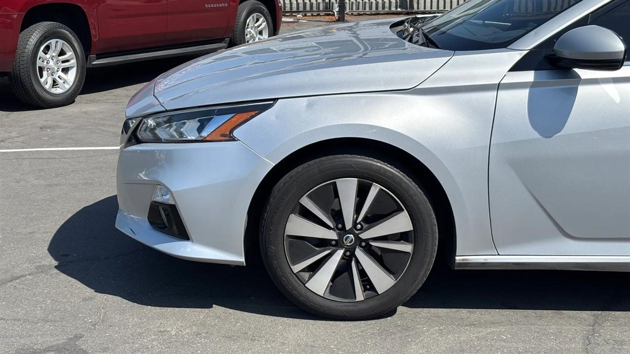 Nissan Altima  2020