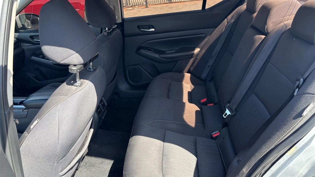 Nissan Altima  2020
