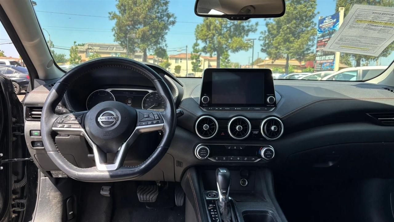 Nissan Sentra  2020
