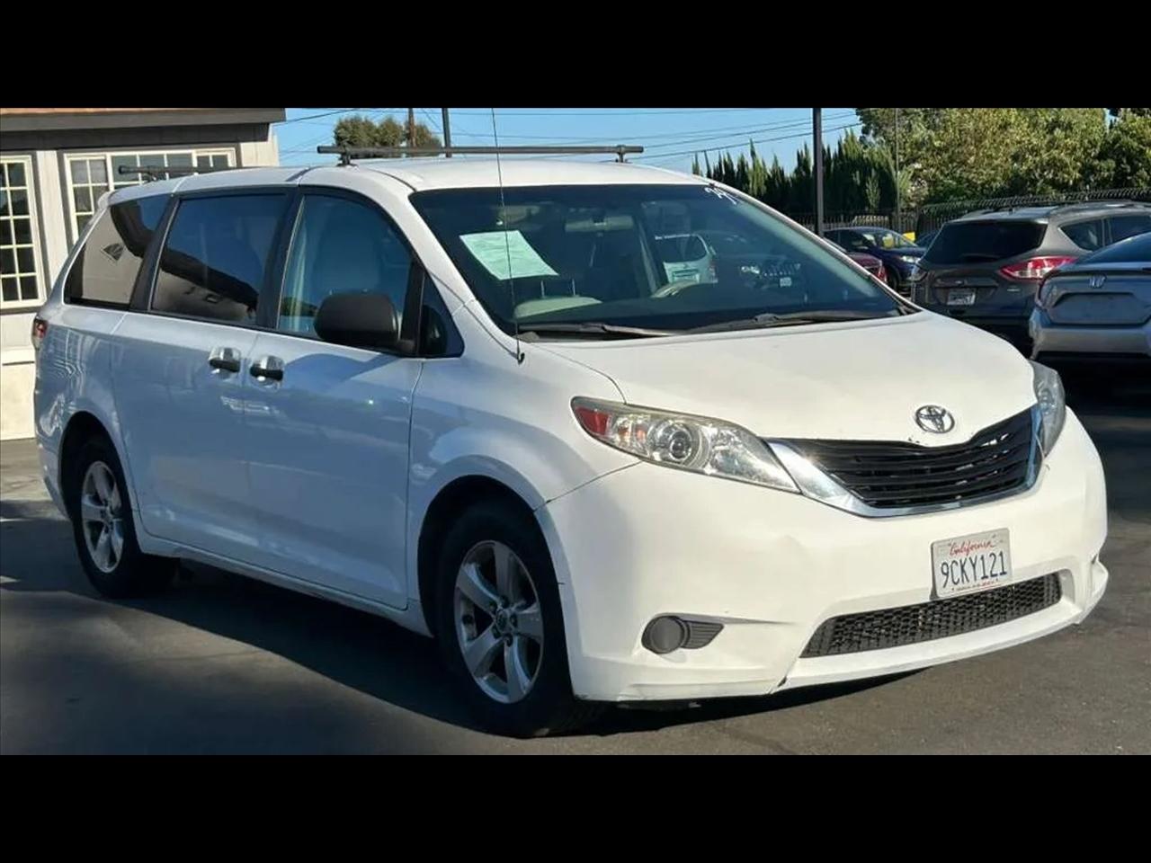 Toyota Sienna  2014
