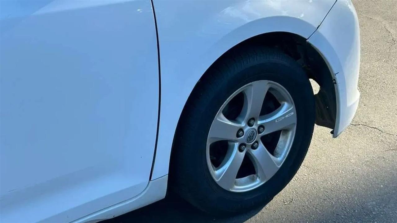 Toyota Sienna  2014