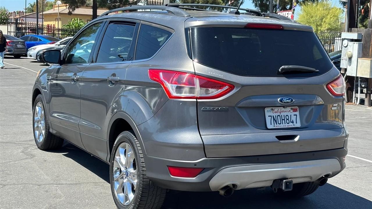 Ford Escape  2014