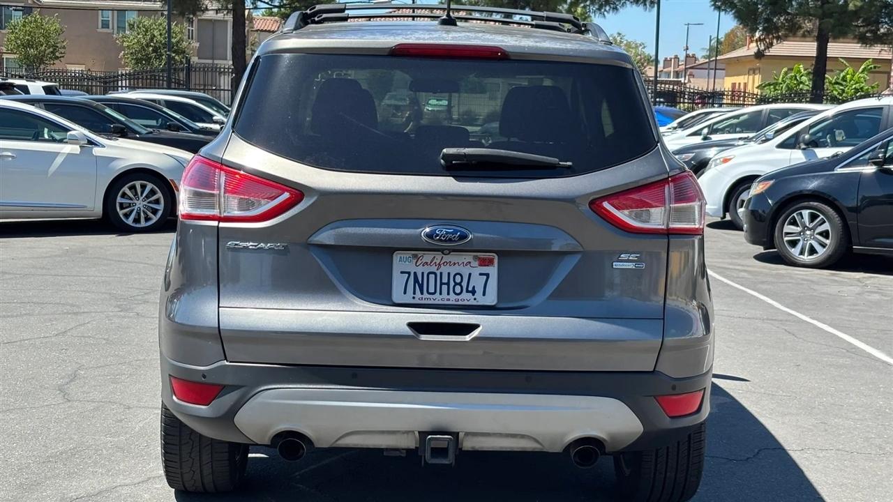 Ford Escape  2014