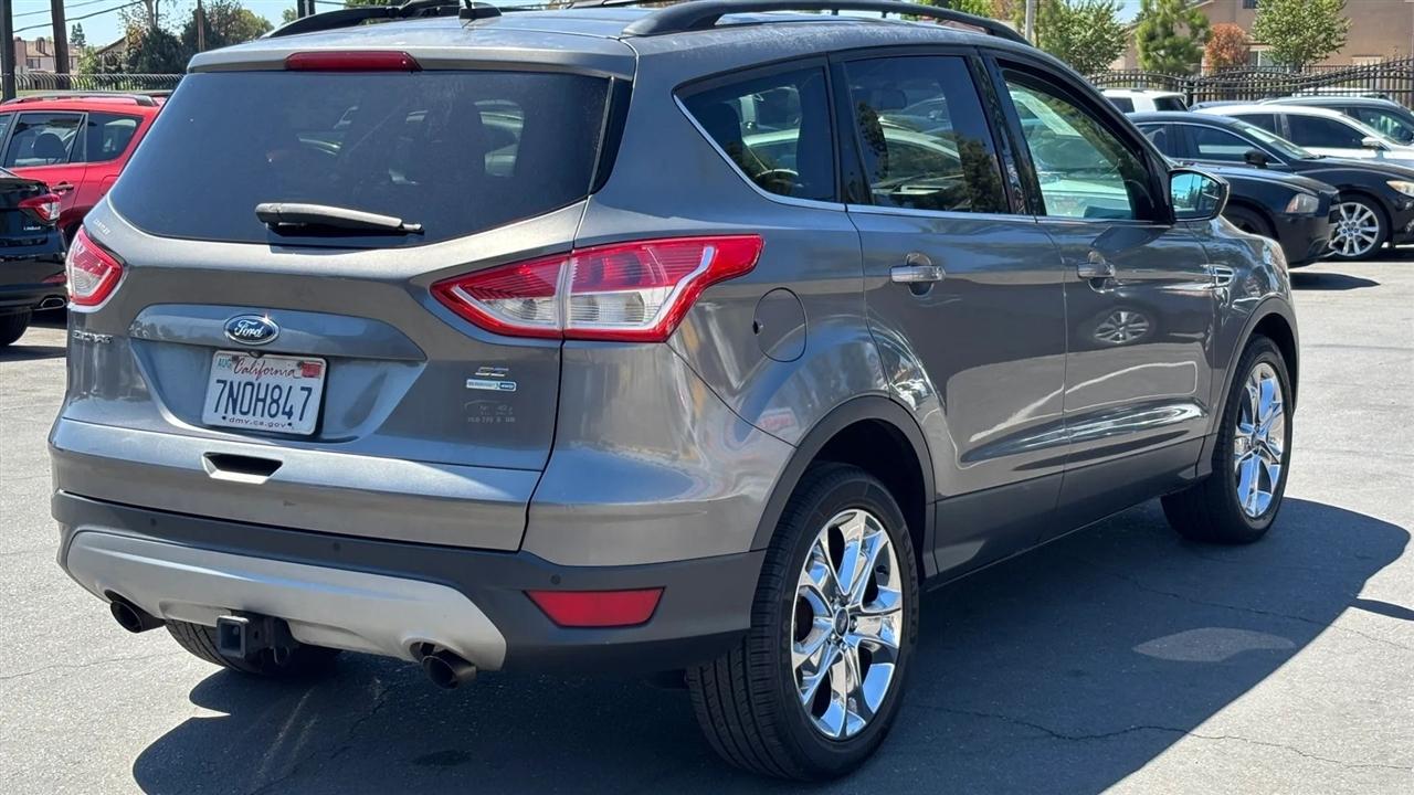 Ford Escape  2014