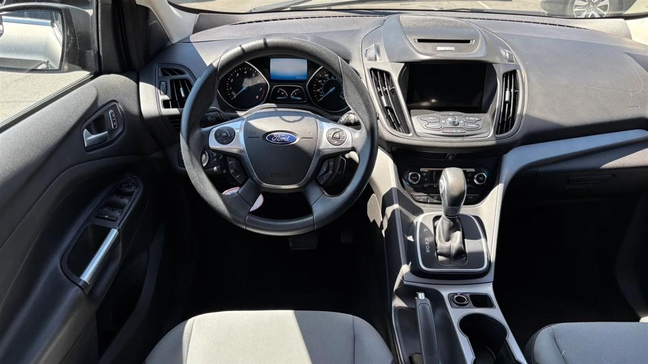 Ford Escape  2014