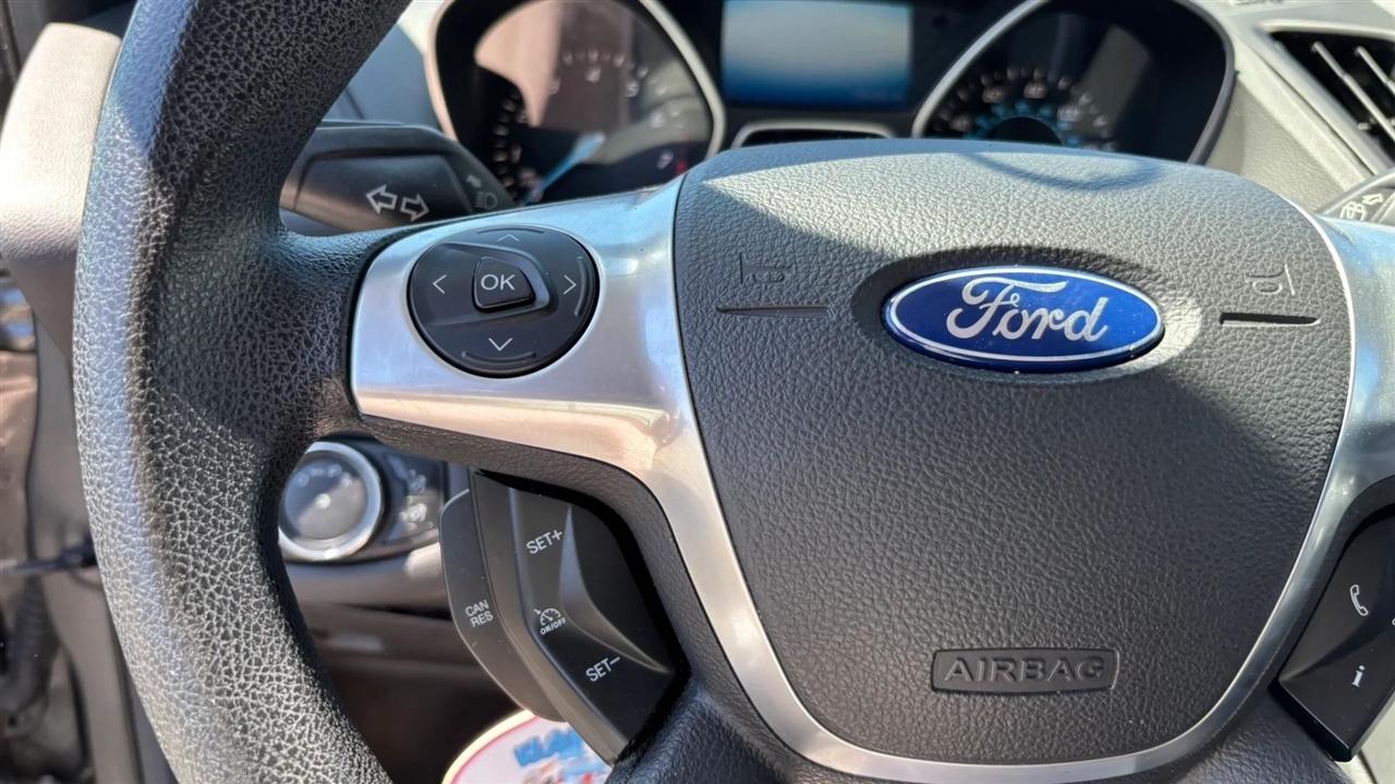 Ford Escape  2014