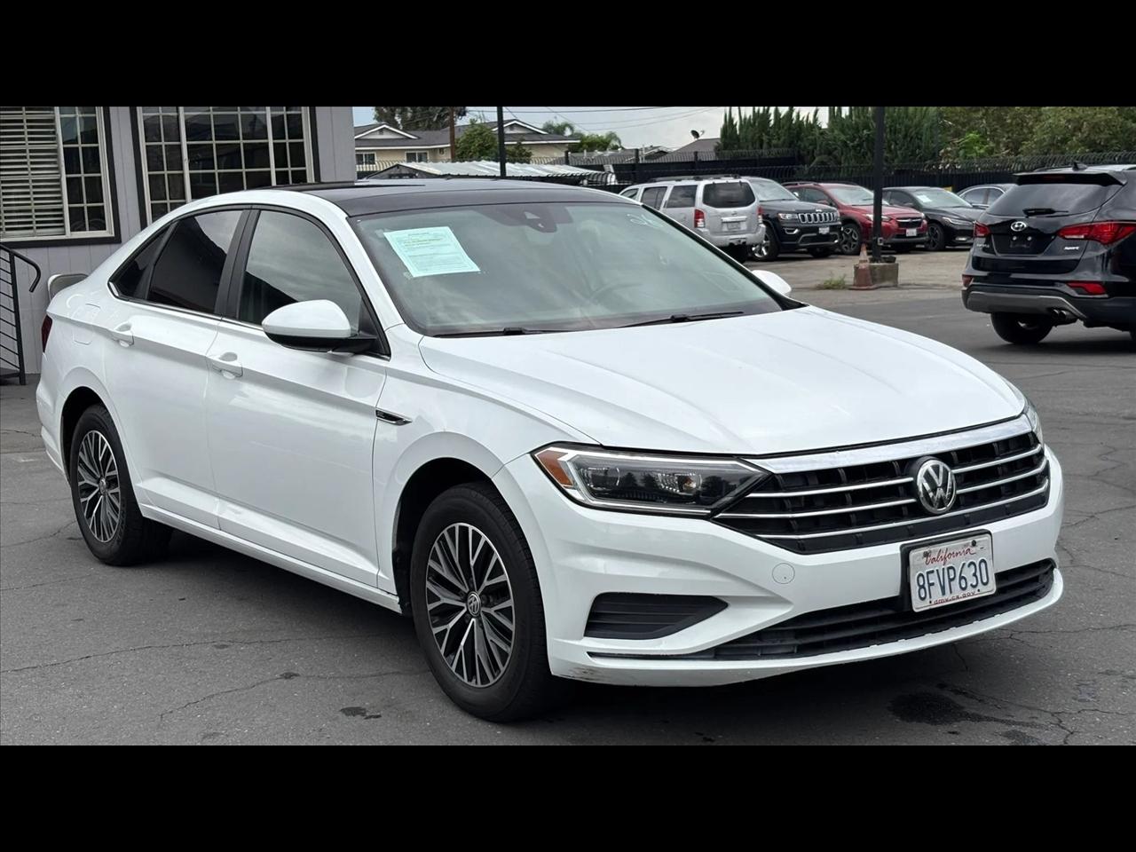 2019 Volkswagen Jetta 1.4T SEL Sedan 4D
