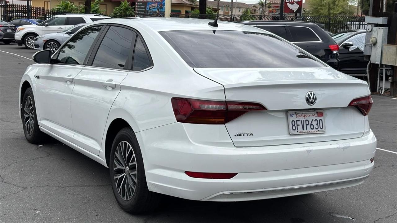 Volkswagen Jetta  2019
