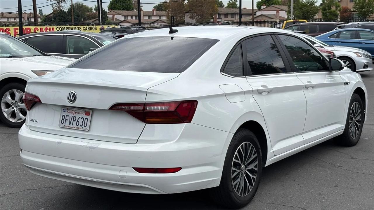 Volkswagen Jetta  2019