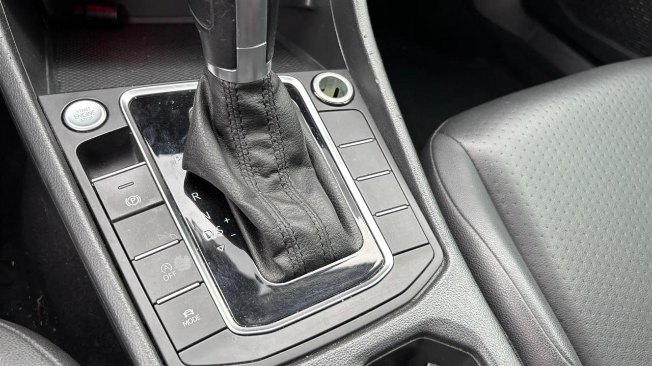 Volkswagen Jetta  2019