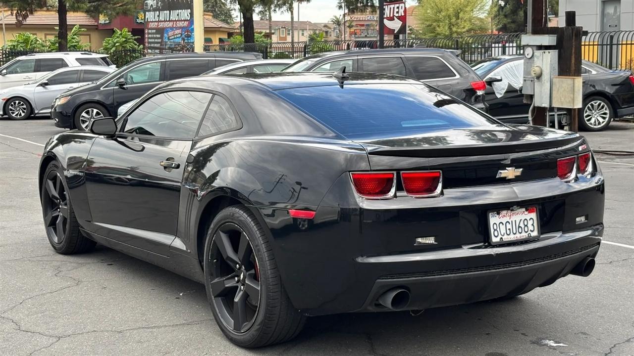 Chevrolet Camaro  2013