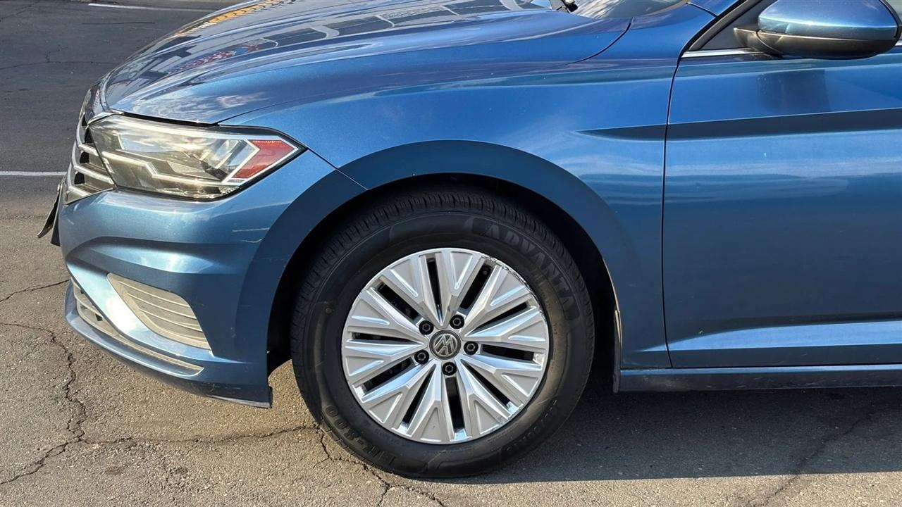 Volkswagen Jetta  2019