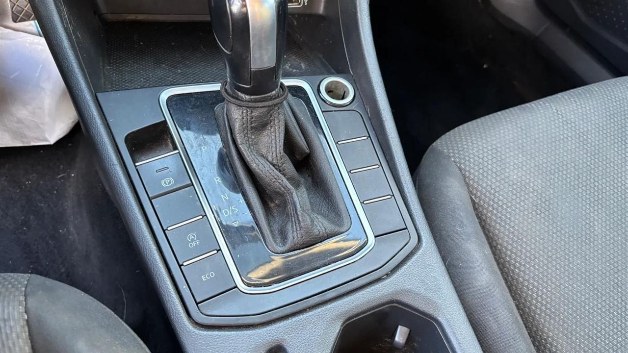 Volkswagen Jetta  2019