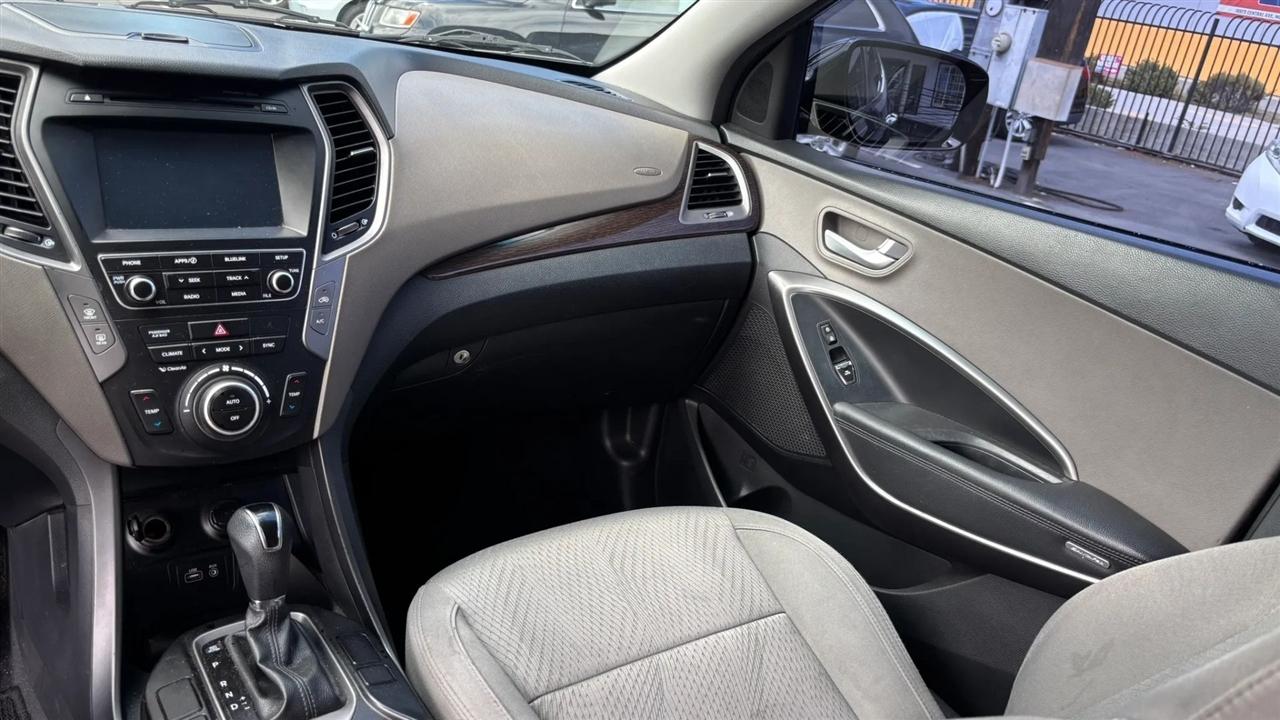 Hyundai Santa Fe  2017