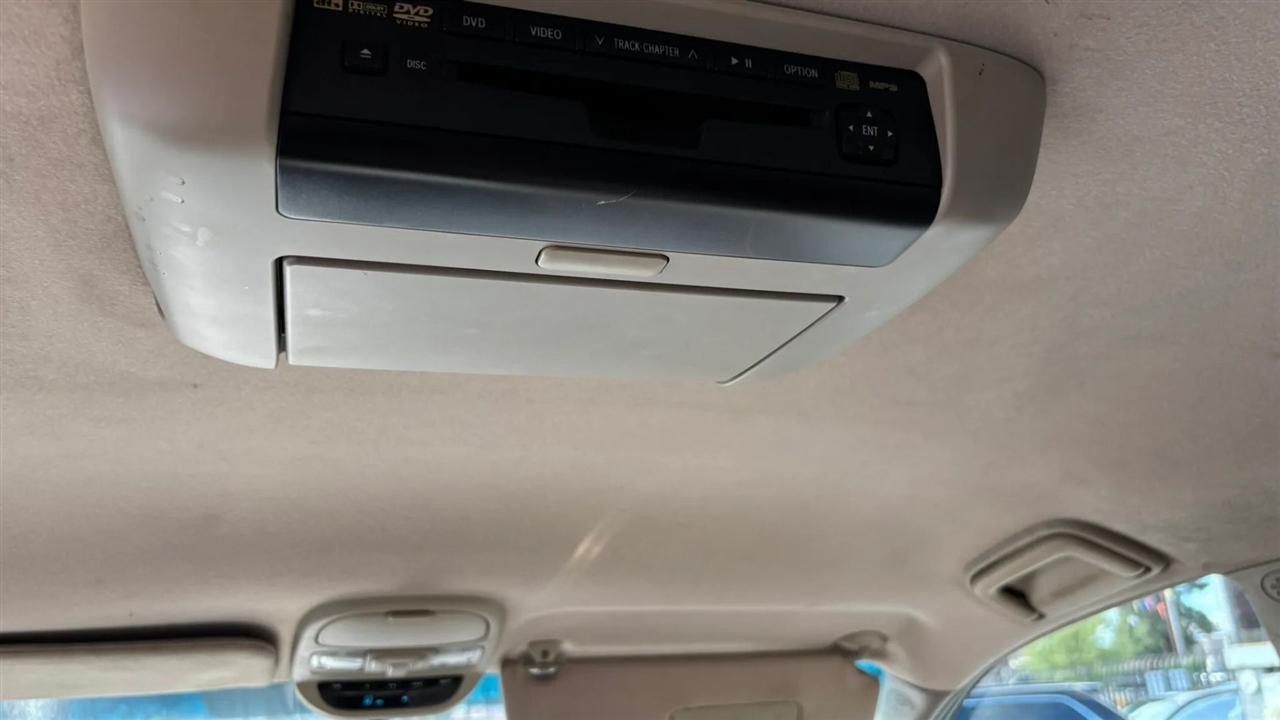 Toyota Sienna  2010
