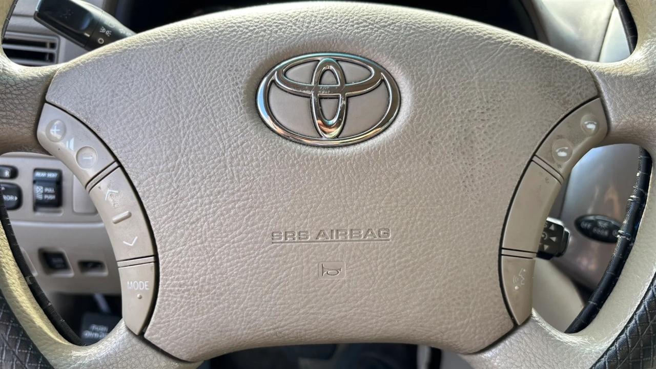 Toyota Sienna  2010