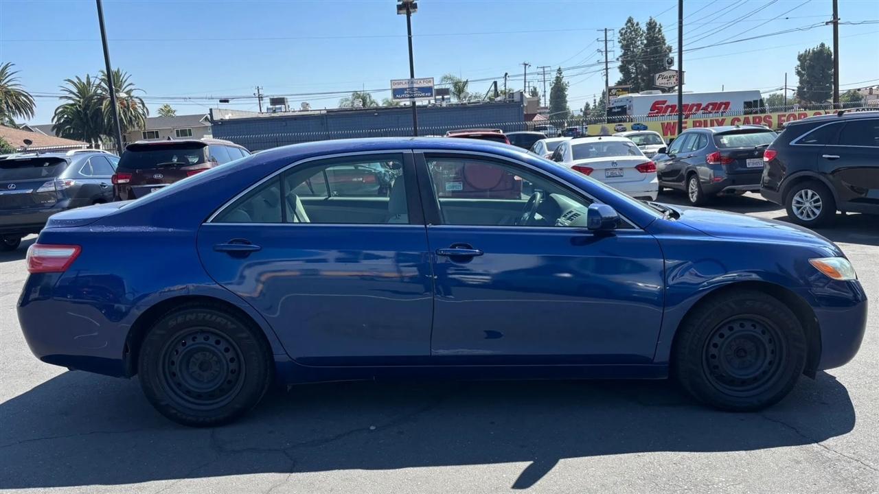 Toyota Camry  2009