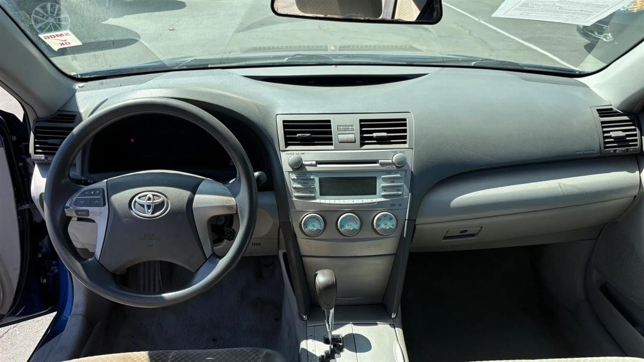 Toyota Camry  2009