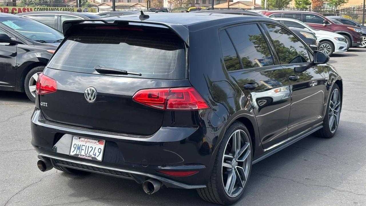 Volkswagen GTI  2015