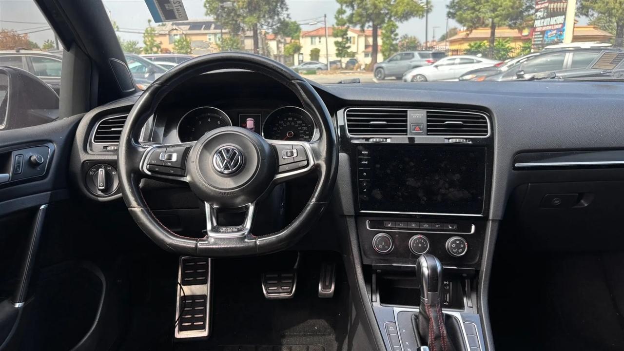Volkswagen GTI  2015