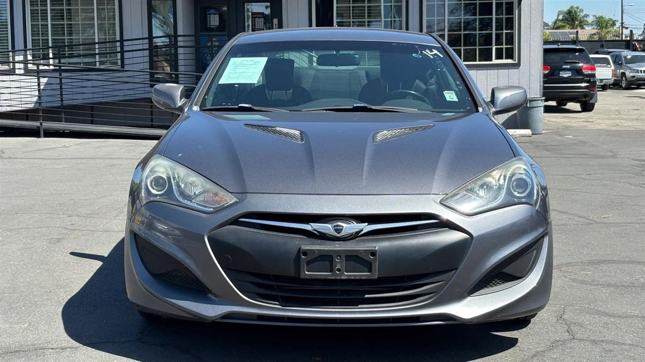 Hyundai Genesis Coupe  2013