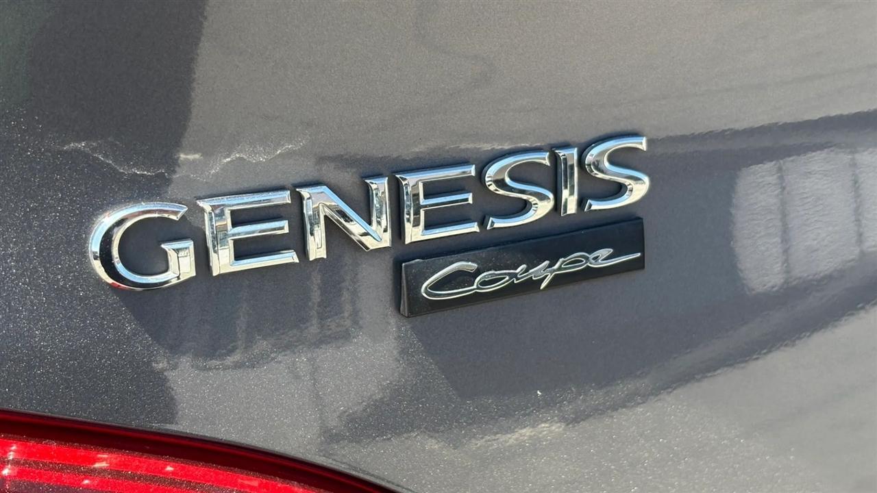 Hyundai Genesis Coupe  2013