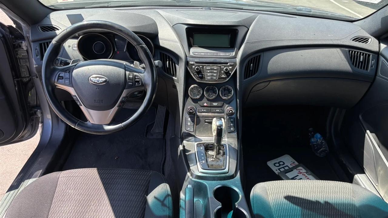 Hyundai Genesis Coupe  2013