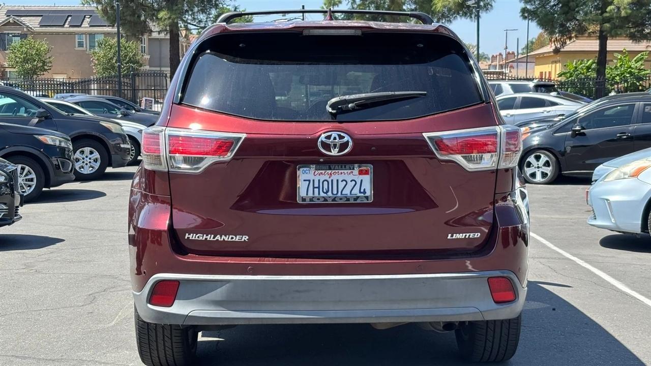 Toyota Highlander  2015