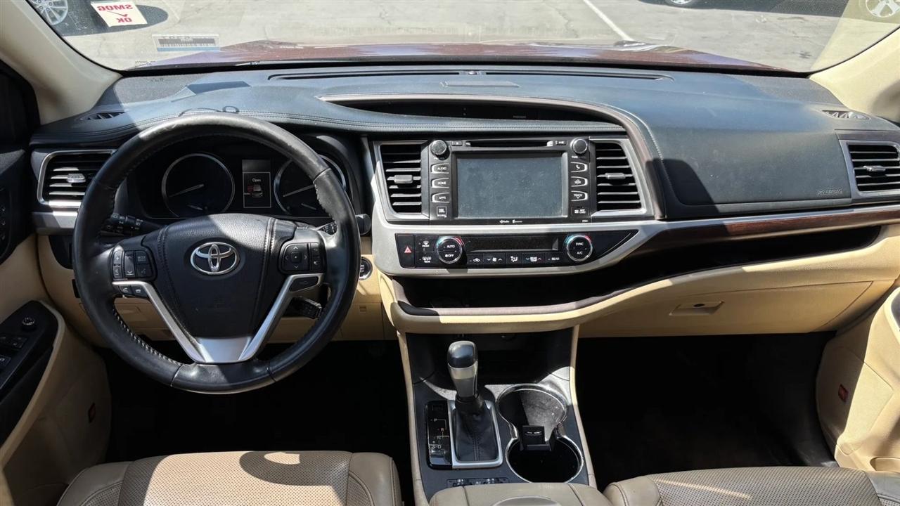 Toyota Highlander  2015