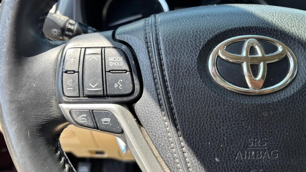 Toyota Highlander  2015