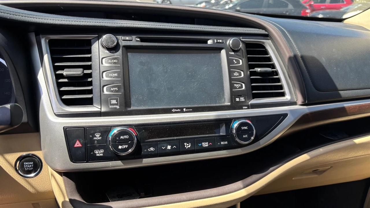 Toyota Highlander  2015