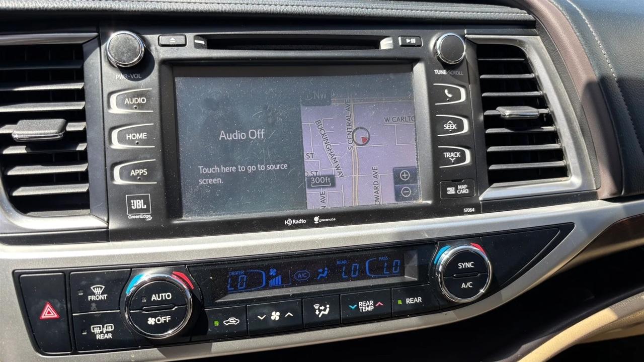 Toyota Highlander  2015