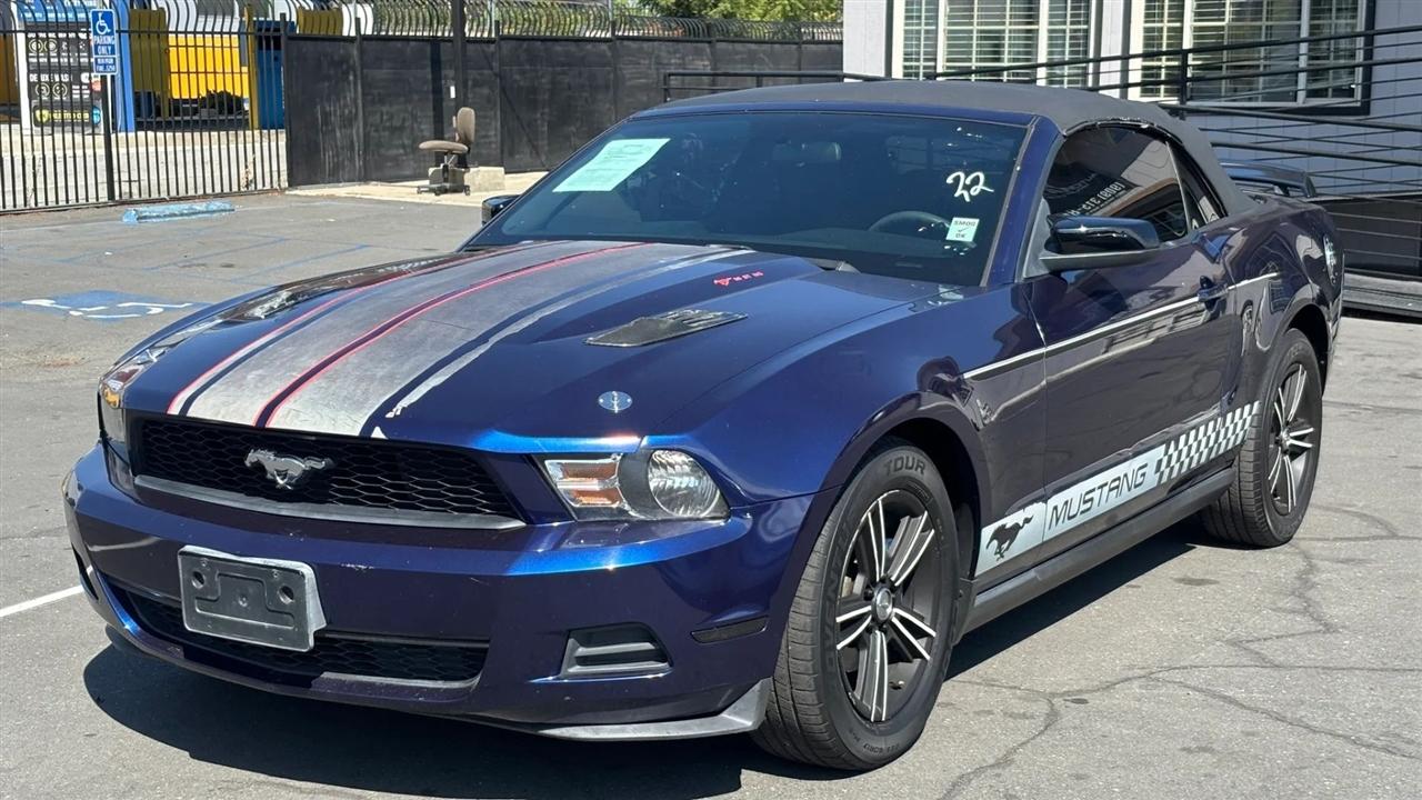Ford Mustang  2010