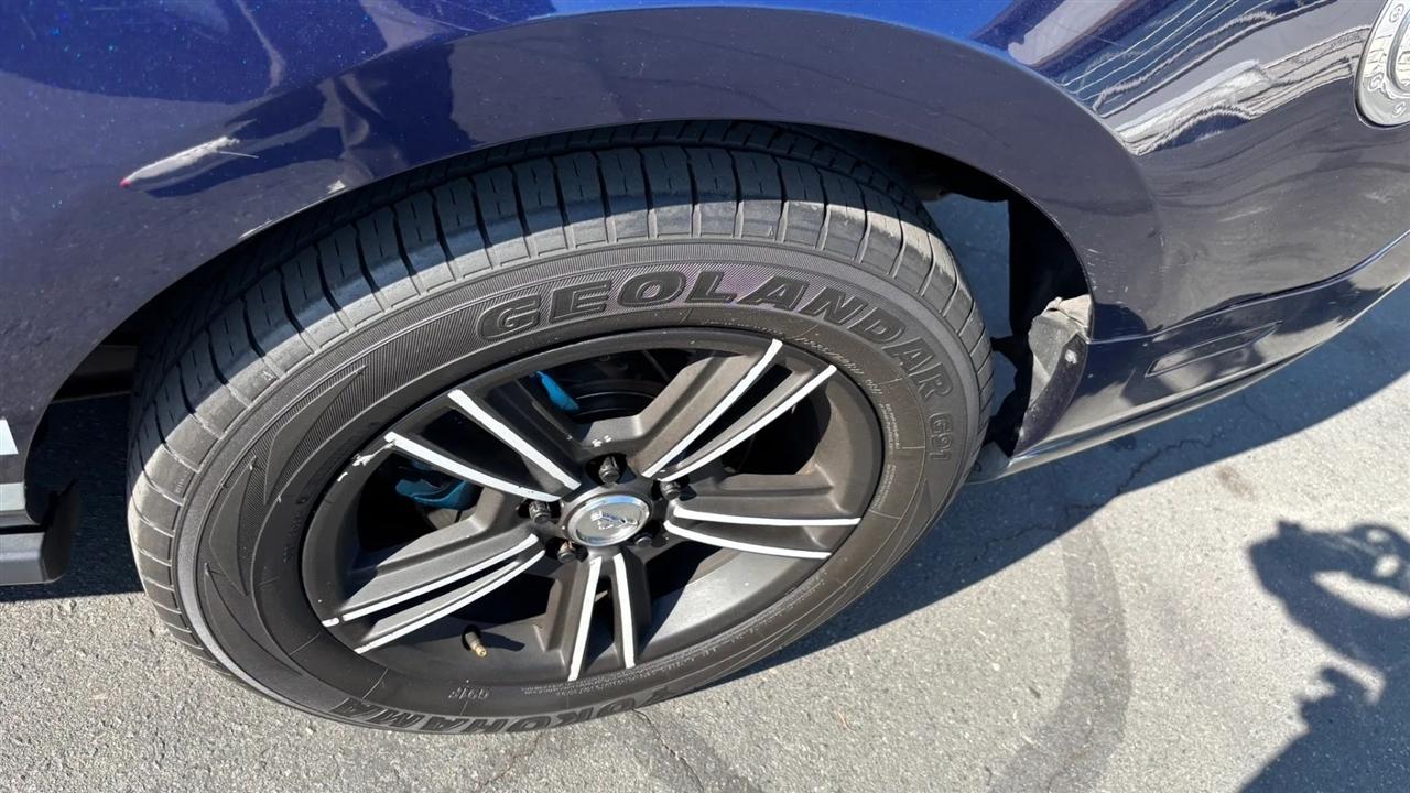 Ford Mustang  2010