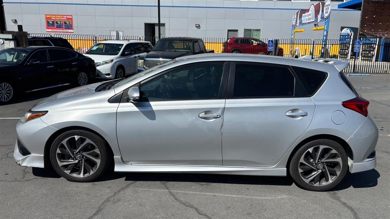 Toyota Corolla iM  2018