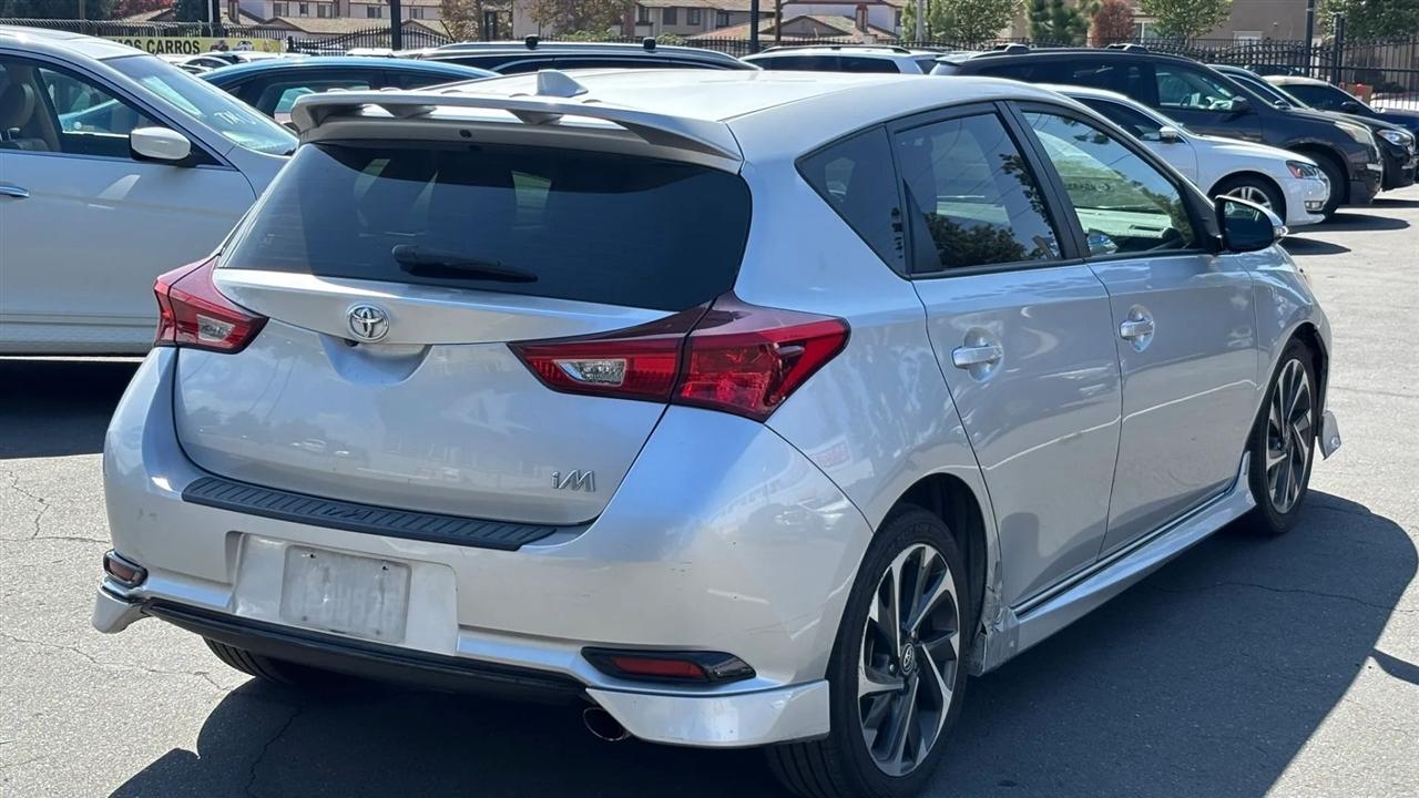 Toyota Corolla iM  2018