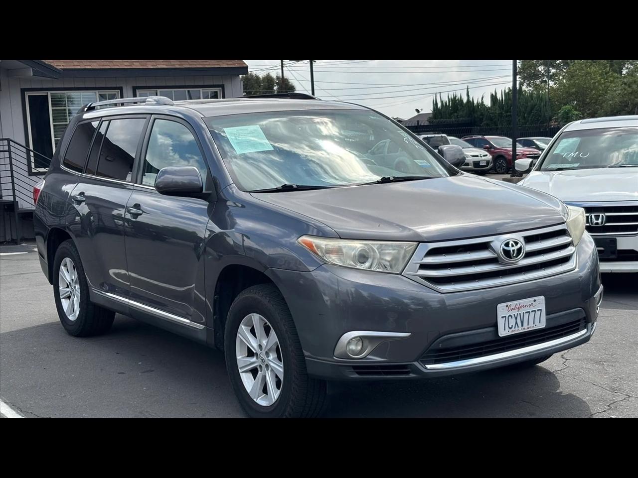 Toyota Highlander  2013
