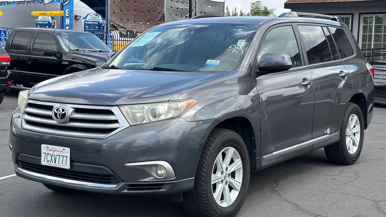 Toyota Highlander  2013