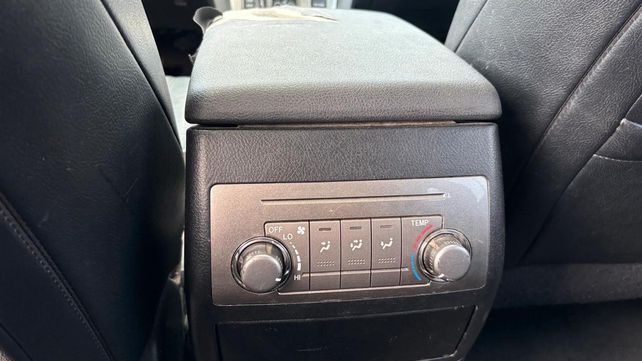 Toyota Highlander  2013