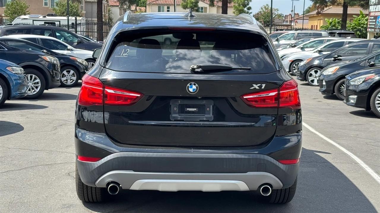 BMW X1  2018